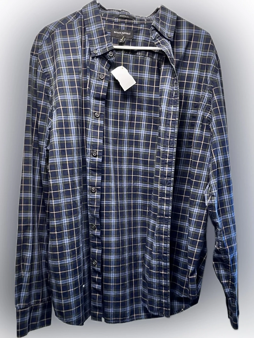 Banana Republic Navy, Light Blue & Tan Plaid Shirt like new nwot